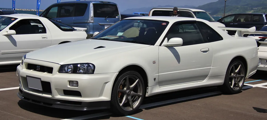 Nissan Skyline GT-R (R32) before